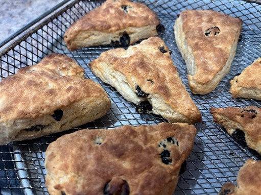 Scones à l’orange et canneberges à l’Air Fryer